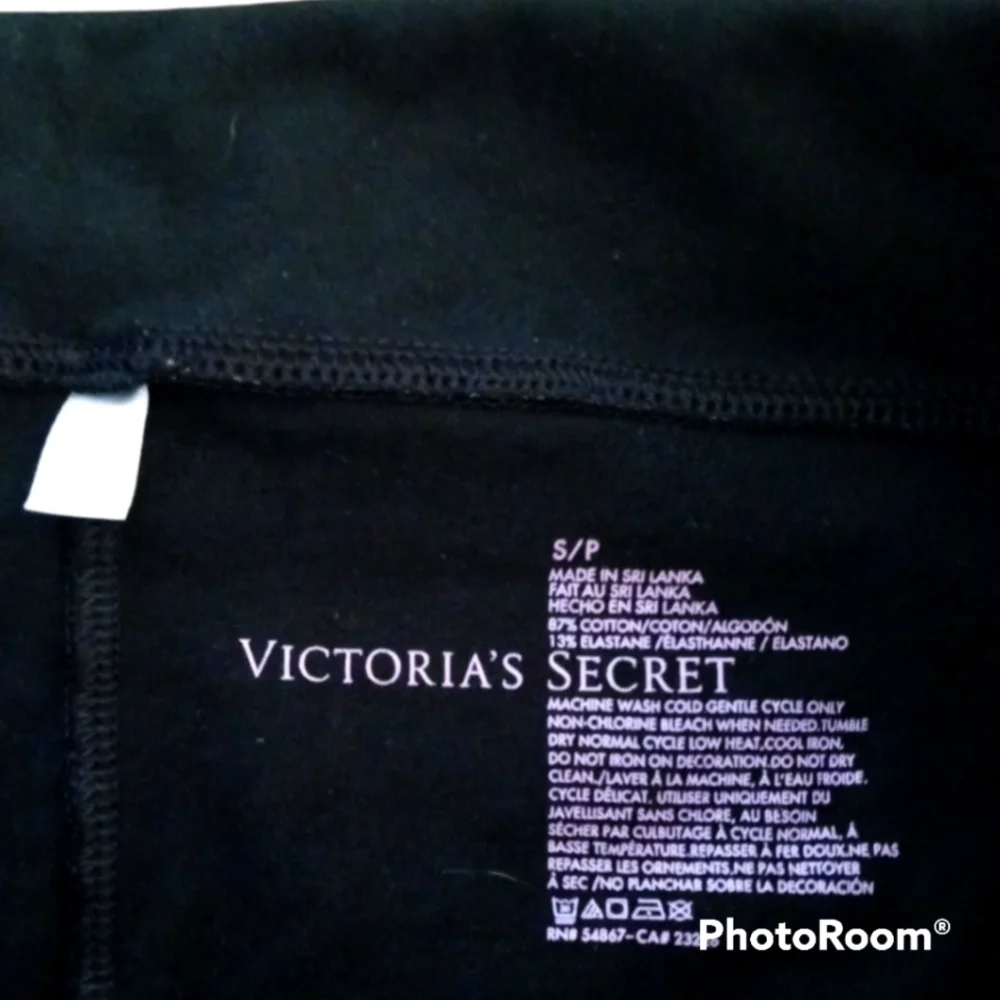 Victoria's Secret Women's Fold Over Crop Black Leggings Capris. Size S.
